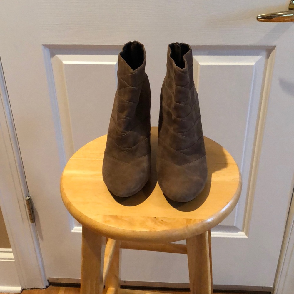 Me Too Ankle Boots
